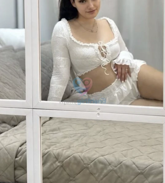 Call Girl Bangalore Sofia
